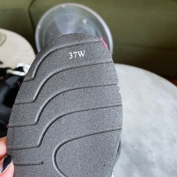 Balenciaga triple s clear sole - Picture 5 of 8